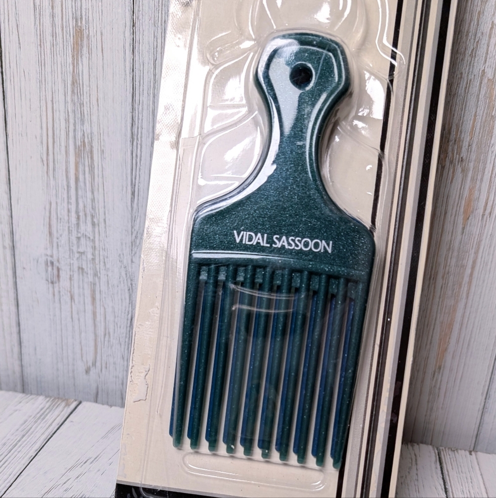 2pc Vidal Sassoon Hair Combs for Curly Wavy or Permed Hair Model VS7281